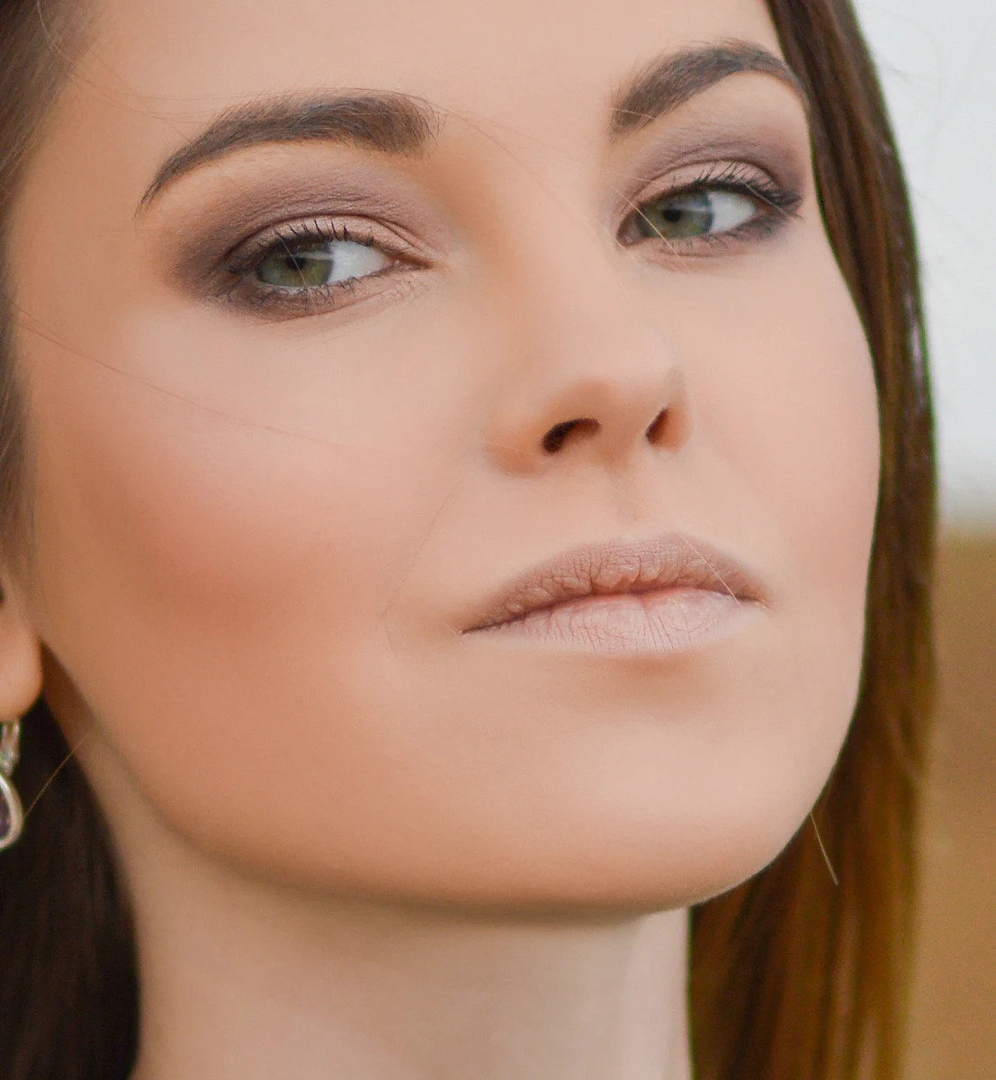 Skin Tone evens redness on the cheeks and nose — before